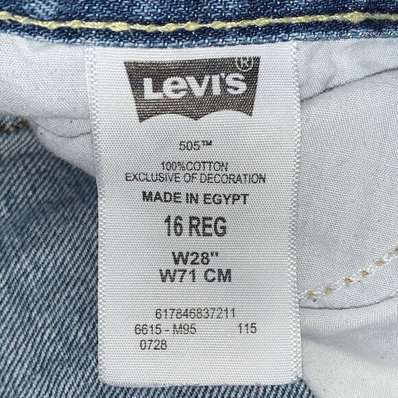 Vintage Levis 505 Women's 16 Regular Cut Off Distressed Jean Shorts Booty - Picture 4 of 8